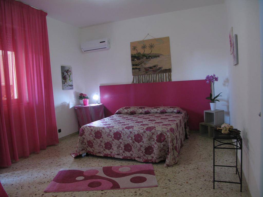 La Casa Dei Nonni Bed & Breakfast Custonaci Exterior photo